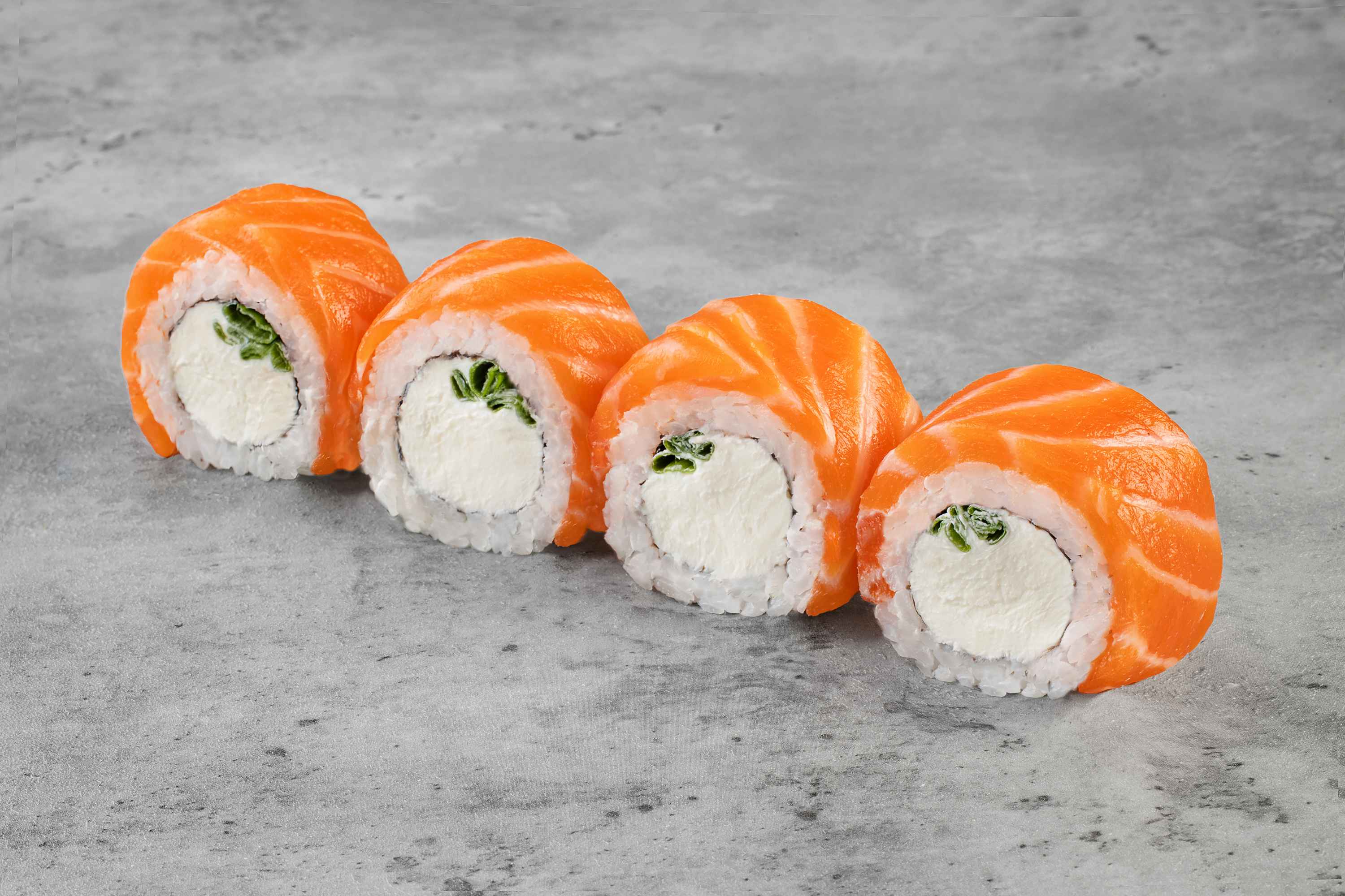 Филадельфия люкс с луком (добавки не включены)